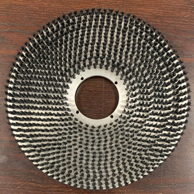 Brosse-plateau-circulaire-4